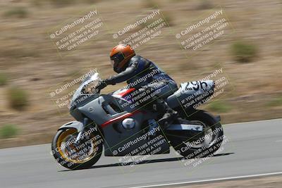 media/Apr-20-2025-AHRMA (Sun) [[393a79c373]]/Race/Group 5/Turn 4b/